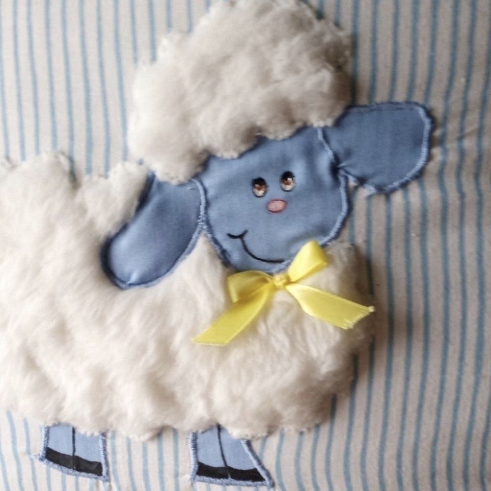 Nursery Pillow Cushion with Fluffy Sheep and Bright Sun appliques Eyelet trim - Picture 5 of 11
